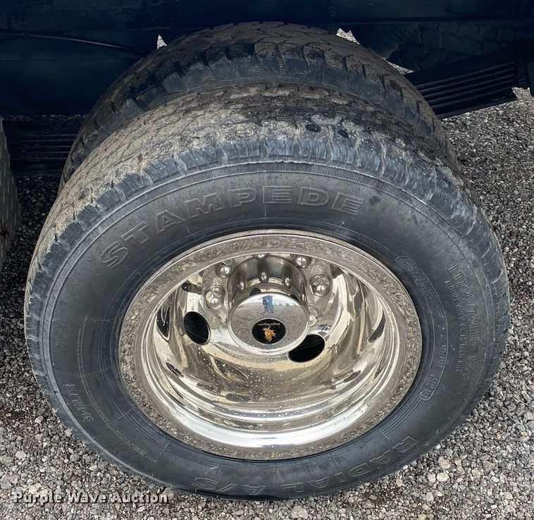 image for item DL7213 1992 Chevrolet Cheyenne 3500  Ext. Cab pickup truck