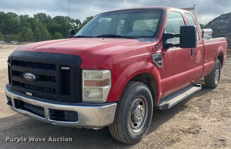 image for item DL7225 2010 Ford F250 Super Duty  SuperCab pickup truck