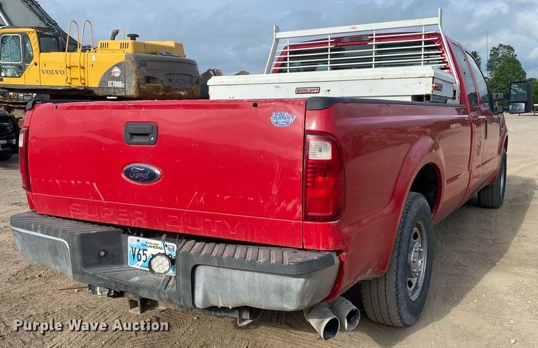 image for item DL7225 2010 Ford F250 Super Duty  SuperCab pickup truck