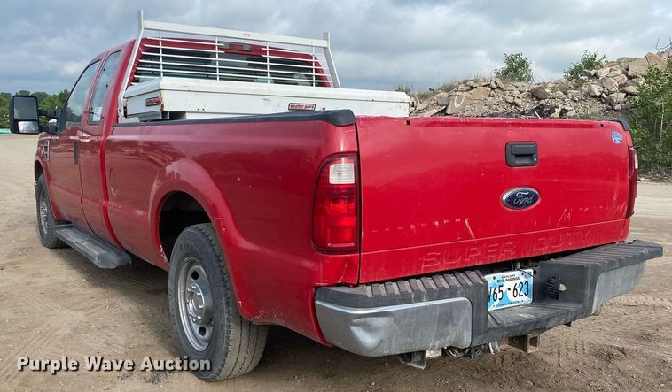 image for item DL7225 2010 Ford F250 Super Duty  SuperCab pickup truck