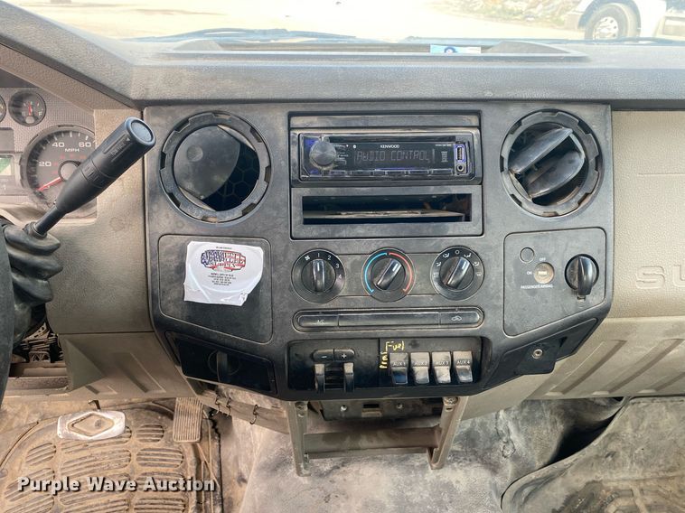 image for item DL7225 2010 Ford F250 Super Duty  SuperCab pickup truck