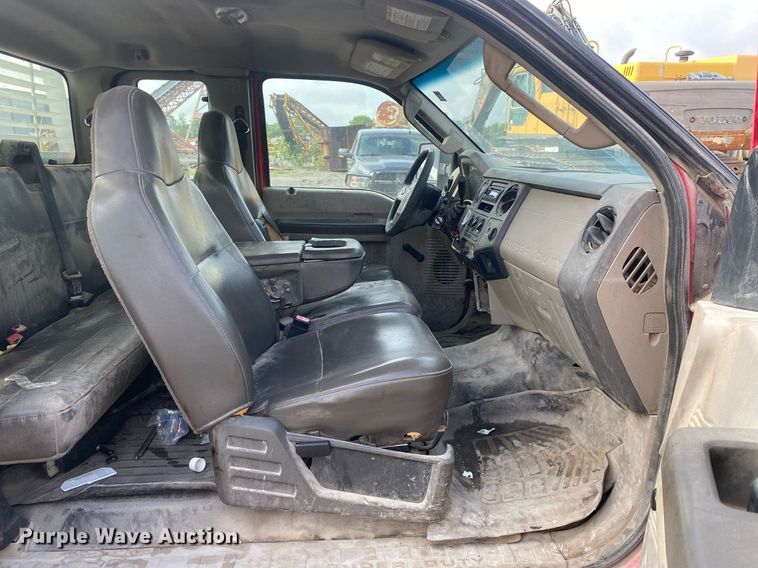 image for item DL7225 2010 Ford F250 Super Duty  SuperCab pickup truck