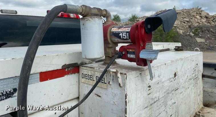 image for item DL7226 2015 Chevrolet Silverado 2500HD  Crew Cab pickup truck