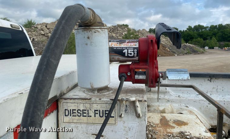 image for item DL7226 2015 Chevrolet Silverado 2500HD  Crew Cab pickup truck