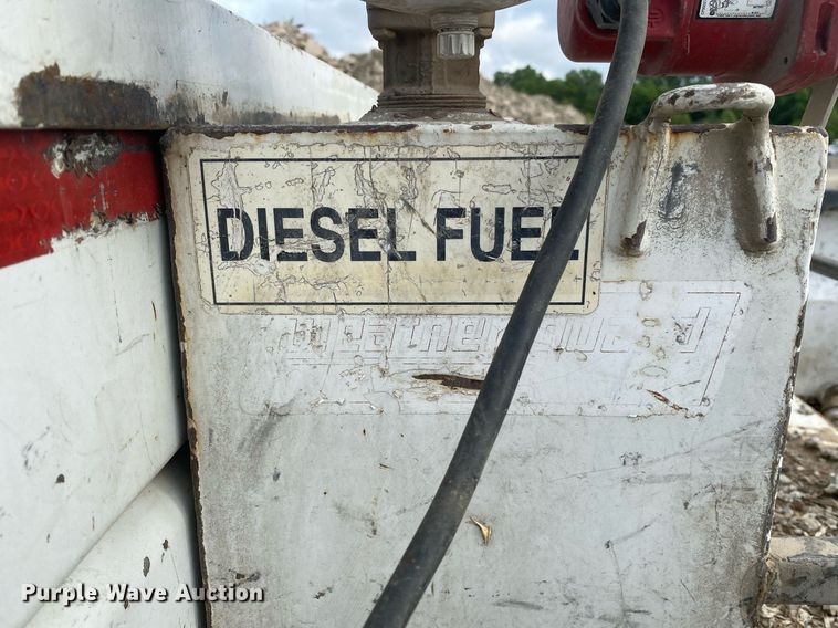 image for item DL7226 2015 Chevrolet Silverado 2500HD  Crew Cab pickup truck