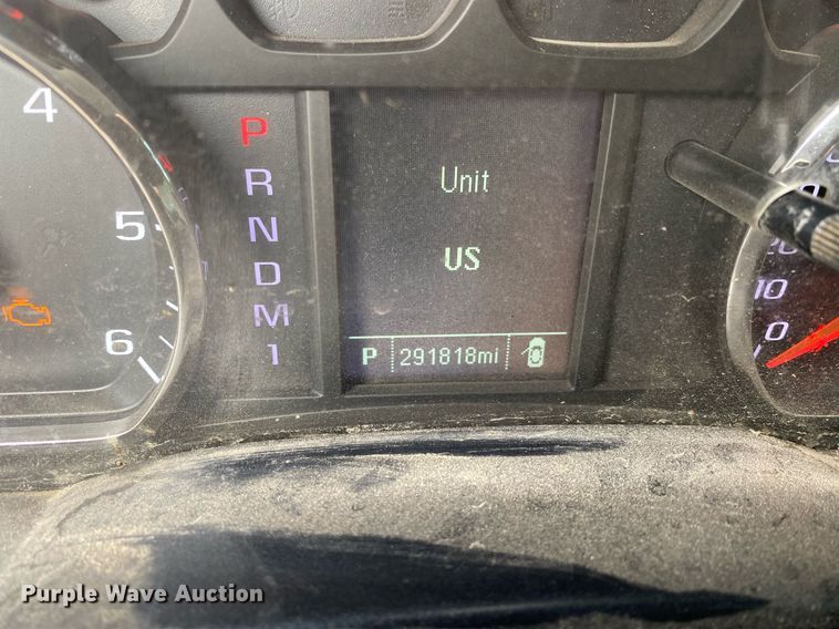 image for item DL7226 2015 Chevrolet Silverado 2500HD  Crew Cab pickup truck