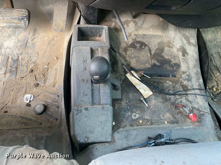 image for item DL7226 2015 Chevrolet Silverado 2500HD  Crew Cab pickup truck