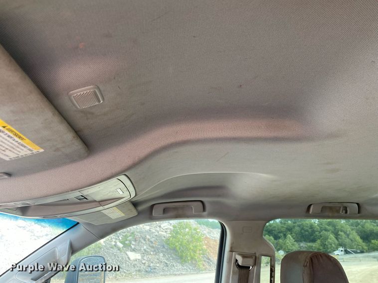 image for item DL7226 2015 Chevrolet Silverado 2500HD  Crew Cab pickup truck