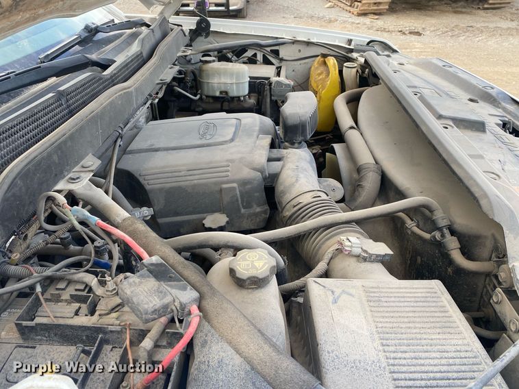 image for item DL7226 2015 Chevrolet Silverado 2500HD  Crew Cab pickup truck