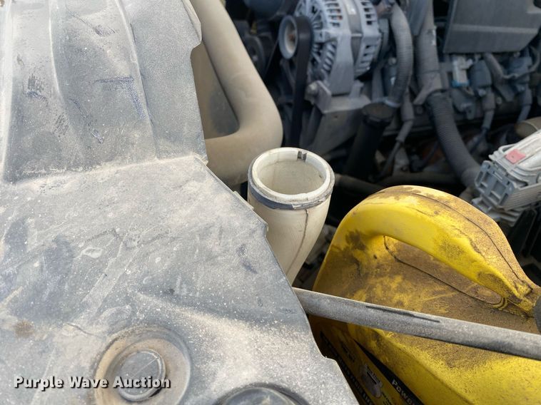 image for item DL7226 2015 Chevrolet Silverado 2500HD  Crew Cab pickup truck