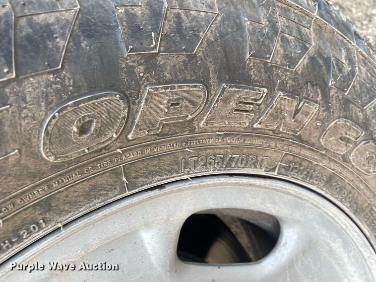 image for item DL7226 2015 Chevrolet Silverado 2500HD  Crew Cab pickup truck