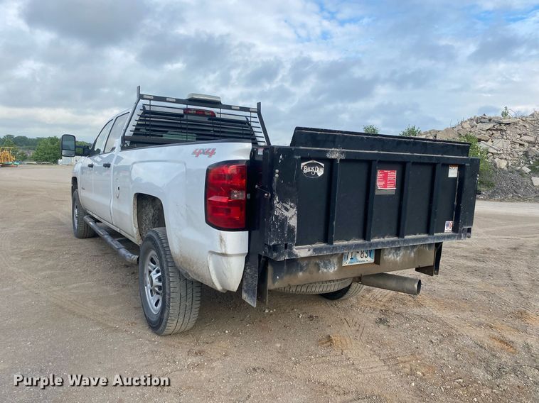 image for item DL7227 2015 Chevrolet Silverado 2500HD  Crew Cab pickup truck