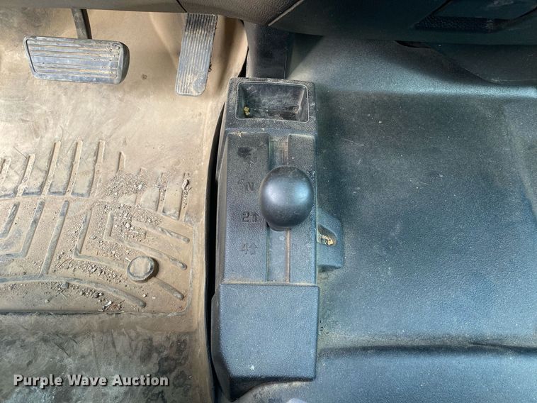 image for item DL7227 2015 Chevrolet Silverado 2500HD  Crew Cab pickup truck