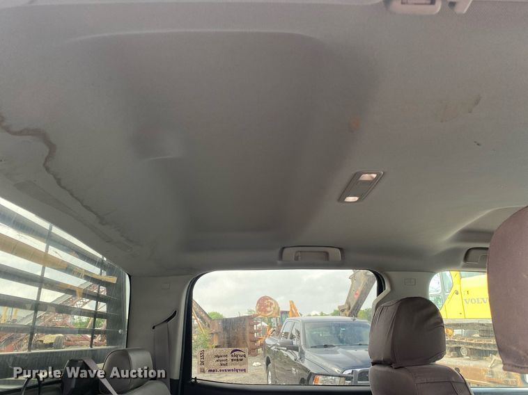 image for item DL7227 2015 Chevrolet Silverado 2500HD  Crew Cab pickup truck