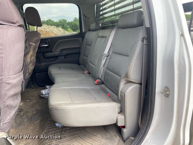 image for item DL7227 2015 Chevrolet Silverado 2500HD  Crew Cab pickup truck