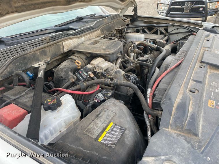 image for item DL7227 2015 Chevrolet Silverado 2500HD  Crew Cab pickup truck