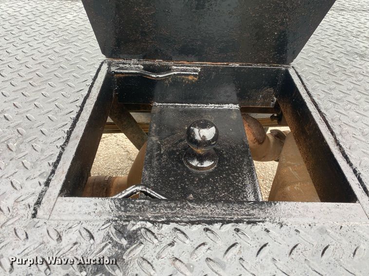 image for item DL7229 2012 Dodge Ram 2500  flatbed pickup truck