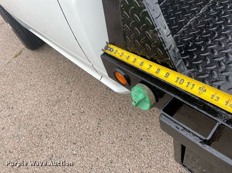 image for item DL7229 2012 Dodge Ram 2500  flatbed pickup truck