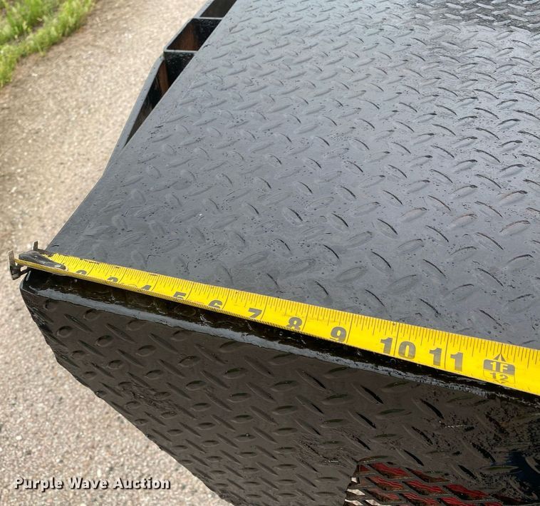 image for item DL7229 2012 Dodge Ram 2500  flatbed pickup truck