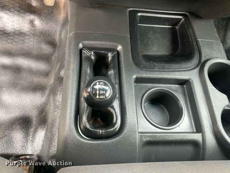 image for item DL7229 2012 Dodge Ram 2500  flatbed pickup truck