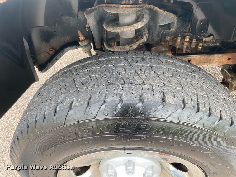 image for item DL7229 2012 Dodge Ram 2500  flatbed pickup truck