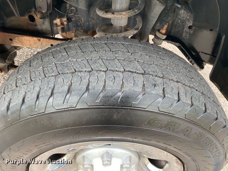 image for item DL7229 2012 Dodge Ram 2500  flatbed pickup truck