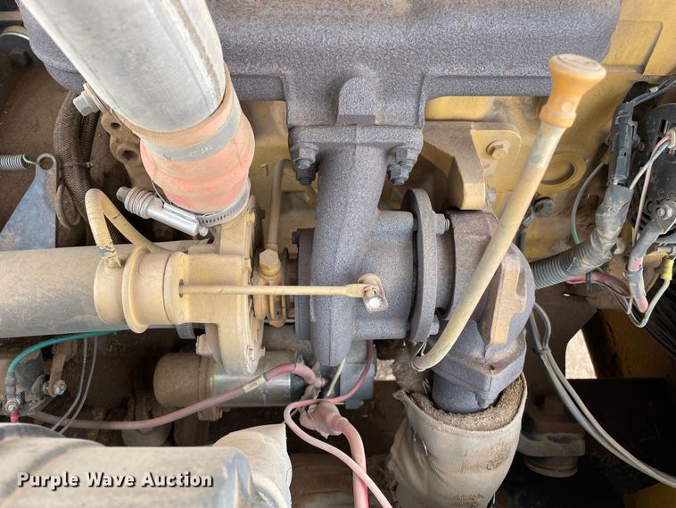 image for item DN4643 2004 Vermeer BC1400XL  wood chipper