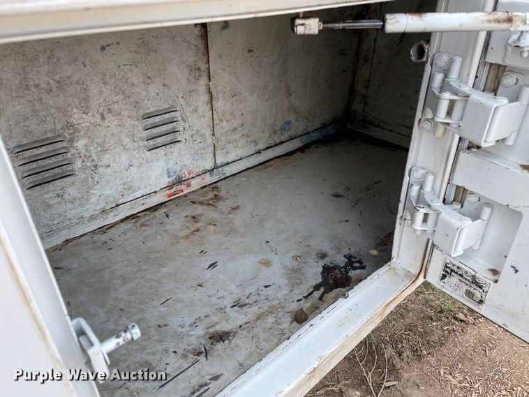 image for item DN4644 2008 International 4300  chipper truck