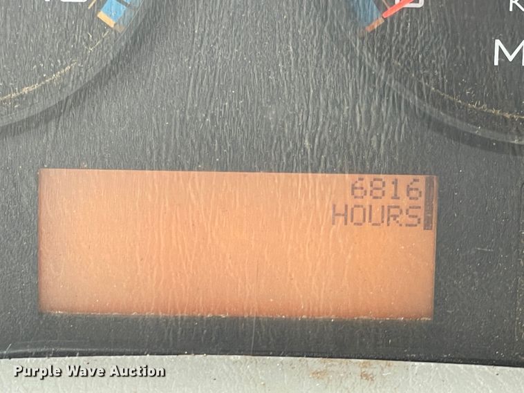 image for item DN4644 2008 International 4300  chipper truck