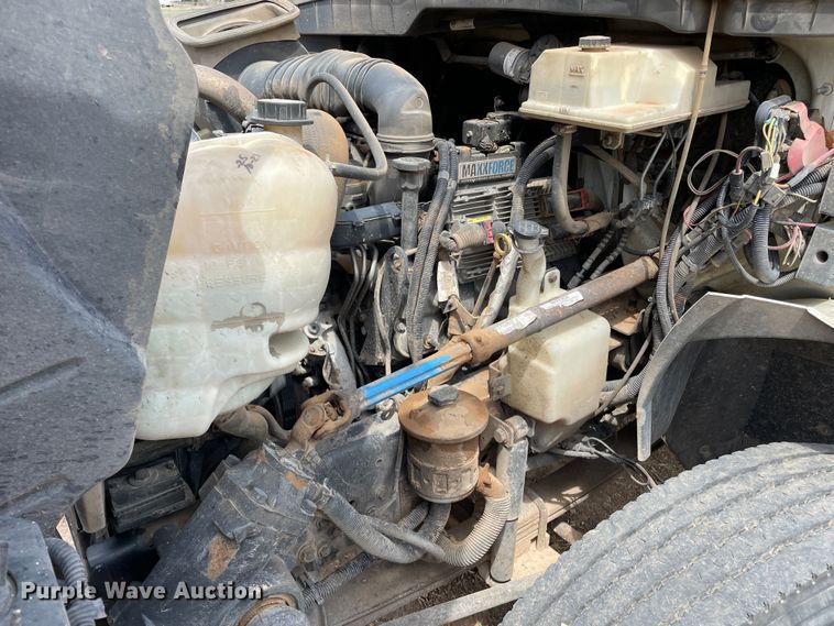 image for item DN4644 2008 International 4300  chipper truck