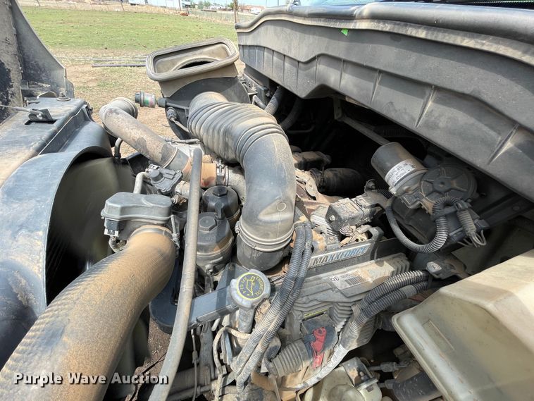 image for item DN4644 2008 International 4300  chipper truck