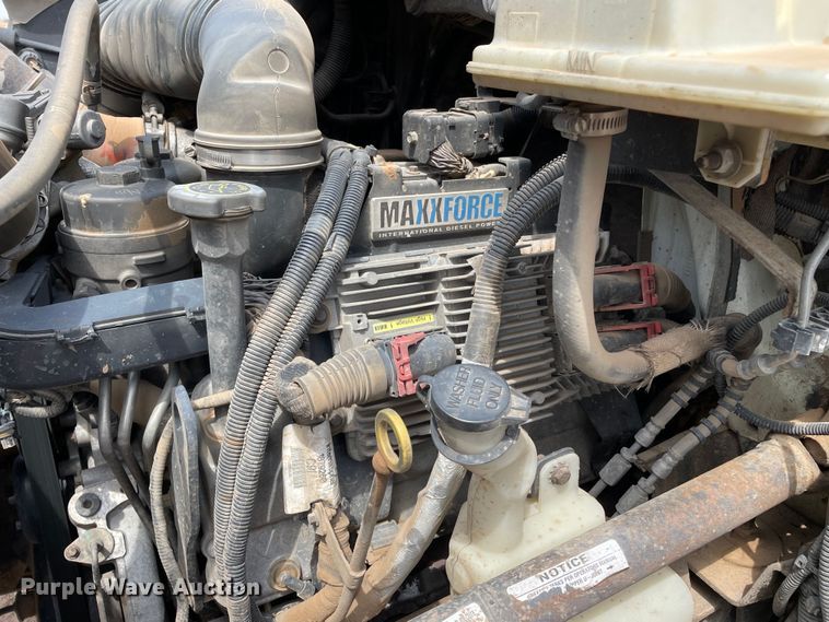 image for item DN4644 2008 International 4300  chipper truck