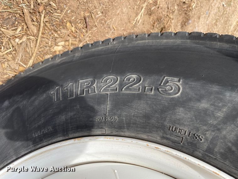 image for item DN4644 2008 International 4300  chipper truck