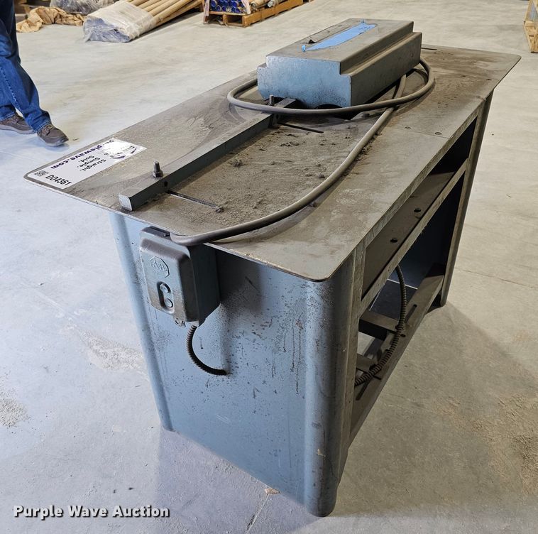 image for item DO4361 Lockformer  pittsburgh seam locker