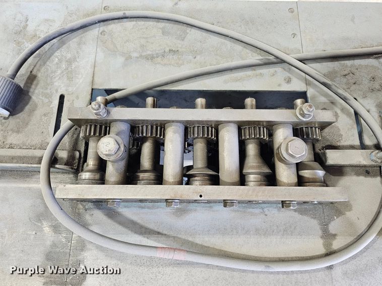 image for item DO4361 Lockformer  pittsburgh seam locker