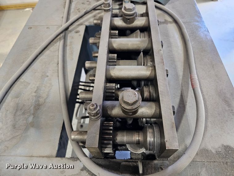 image for item DO4361 Lockformer  pittsburgh seam locker