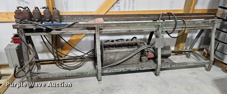 image for item DO4362 Sheet metal notcher