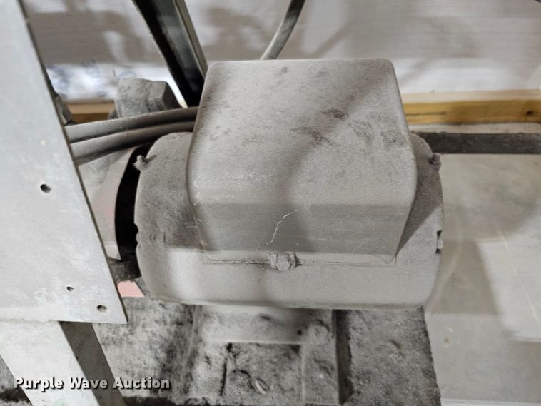 image for item DO4362 Sheet metal notcher