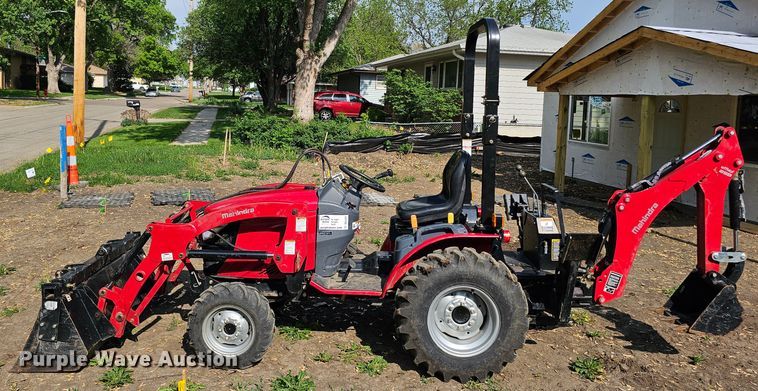 image for item DO4397 2016 Mahindra eMax 25S  MFWD tractor