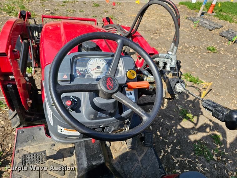 image for item DO4397 2016 Mahindra eMax 25S  MFWD tractor