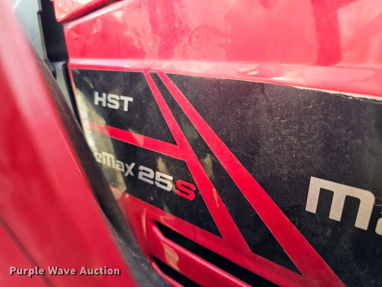 image for item DO4397 2016 Mahindra eMax 25S  MFWD tractor