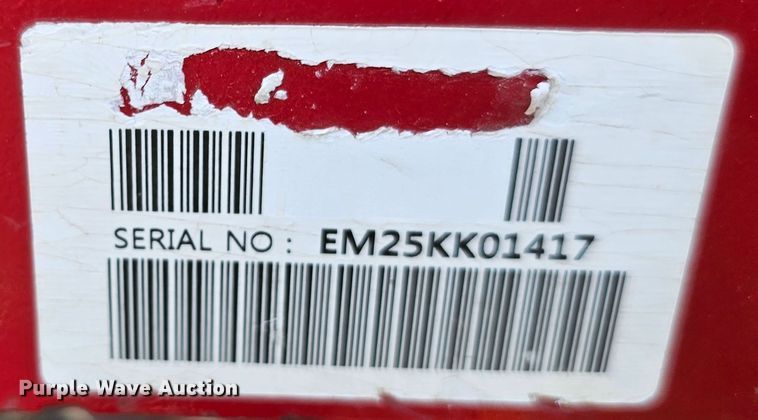 image for item DO4397 2016 Mahindra eMax 25S  MFWD tractor