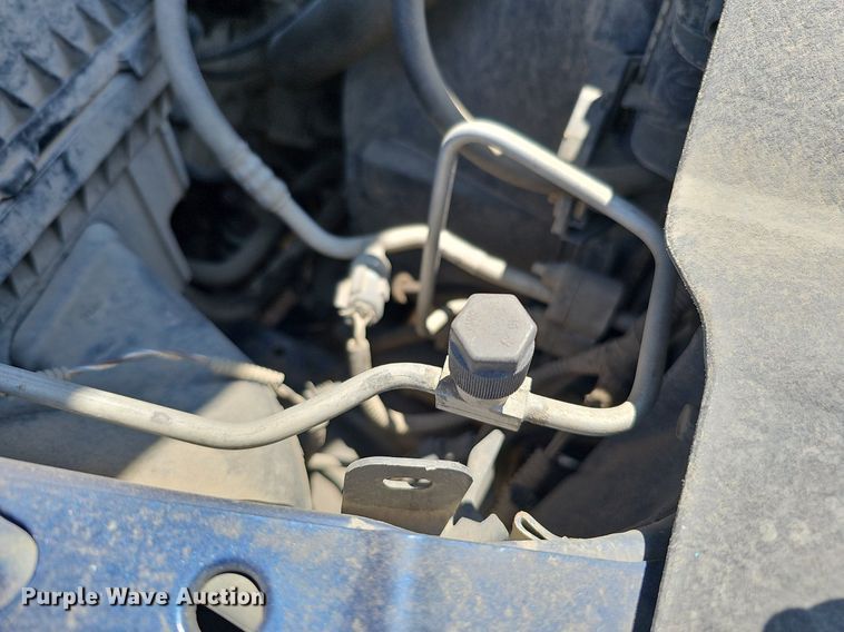 image for item DO4413 2009 Dodge Ram 1500  Crew Cab flatbed pickup truck