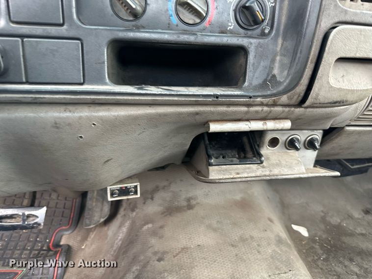 image for item DO4927 1995 Chevrolet Cheyenne 3500  utility bed pickup truck