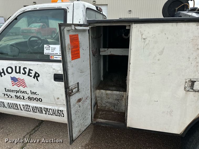 image for item DO4927 1995 Chevrolet Cheyenne 3500  utility bed pickup truck