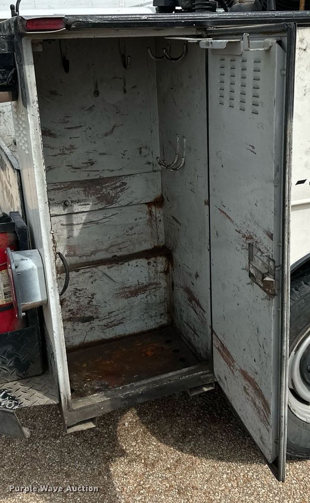 image for item DO4927 1995 Chevrolet Cheyenne 3500  utility bed pickup truck