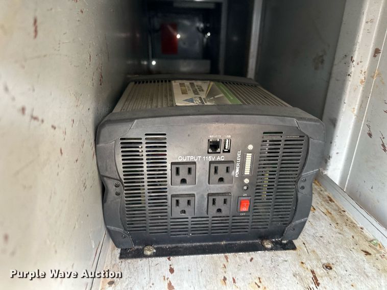 image for item DO4927 1995 Chevrolet Cheyenne 3500  utility bed pickup truck