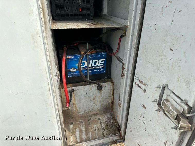 image for item DO4927 1995 Chevrolet Cheyenne 3500  utility bed pickup truck