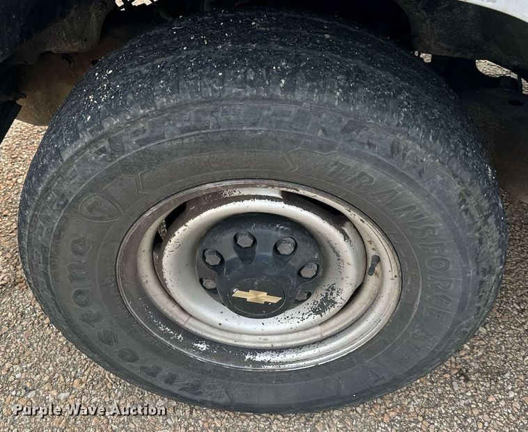 image for item DO4927 1995 Chevrolet Cheyenne 3500  utility bed pickup truck