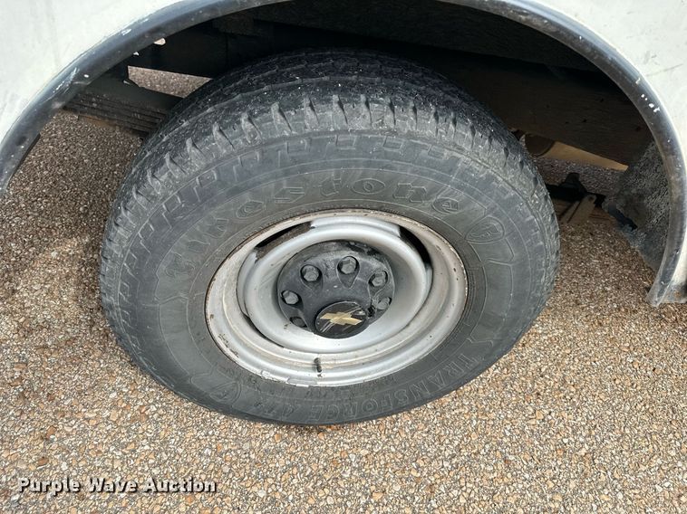 image for item DO4927 1995 Chevrolet Cheyenne 3500  utility bed pickup truck